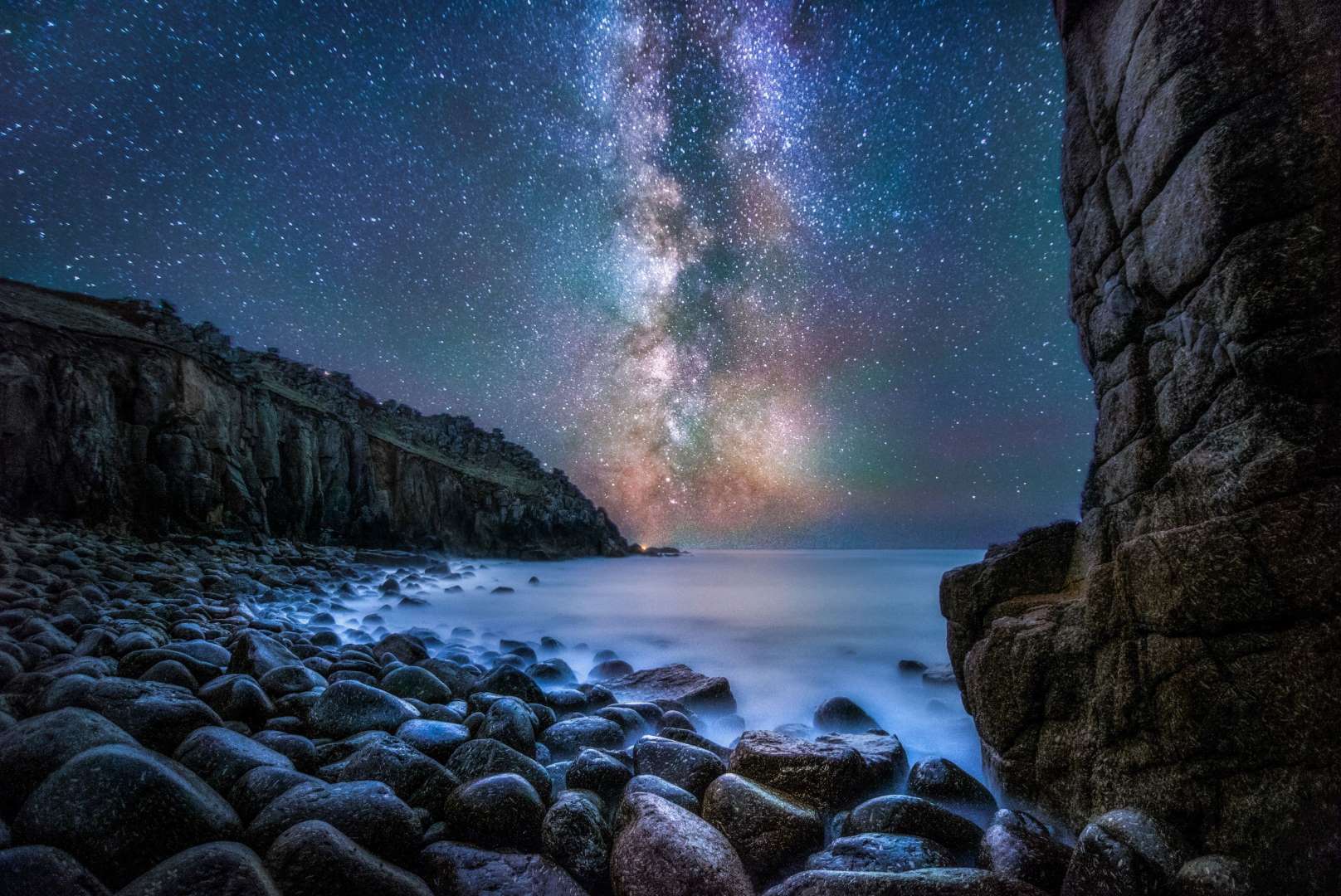 人类存在的意义是什么或许不是为了繁殖后代而是宇宙需要人类