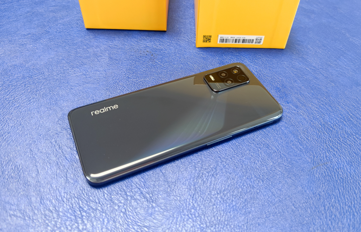 千元机续航为王realme真我v13上手5g入门全新选择