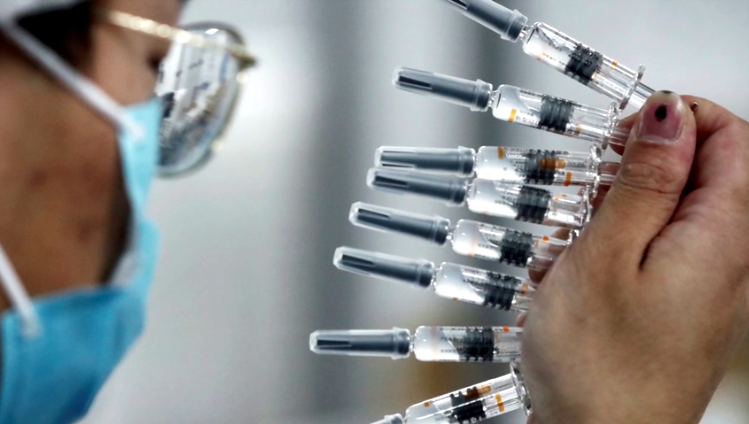 有效率80%,中国新冠疫苗享誉全球!年底将生产30亿剂休闲区蓝鸢梦想 - Www.slyday.coM 有效率80%,中国新冠疫苗享誉全球!年底将生产30亿剂休闲区蓝鸢梦想 - Www.slyday.coM