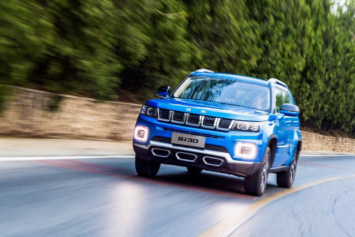 掀起10万级suv"硬派风潮" 北京越野bj30将于4月16日正式上市-新浪汽车