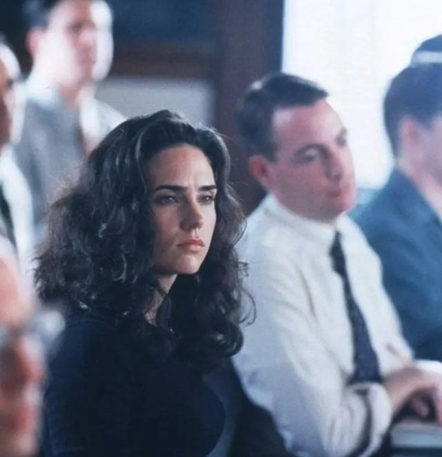 《美丽心灵》传达的是什么?我认为是艾丽西亚对纳什坚定的爱情