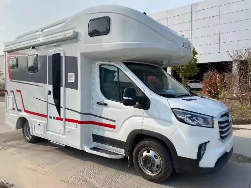 美沃新车上市,国六大额头 不锈钢水箱——美沃c型大额头房车