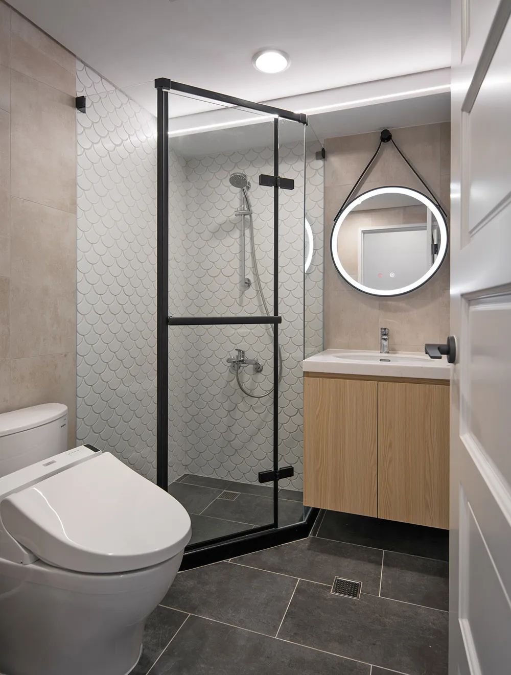 65平方小户型改造大变样,一应俱全,还有小书房