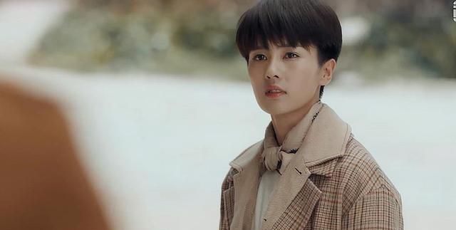 但是男装却没有美艳的痕迹完全就是一个假小子