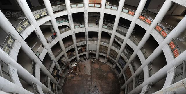 山东烂尾楼"太倒霉了",耗资35亿却遭烂尾,网友:真遗憾!