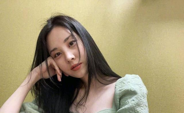 终于意识到自己有错的金正贤,手写道歉信公开,特别对她充满歉意