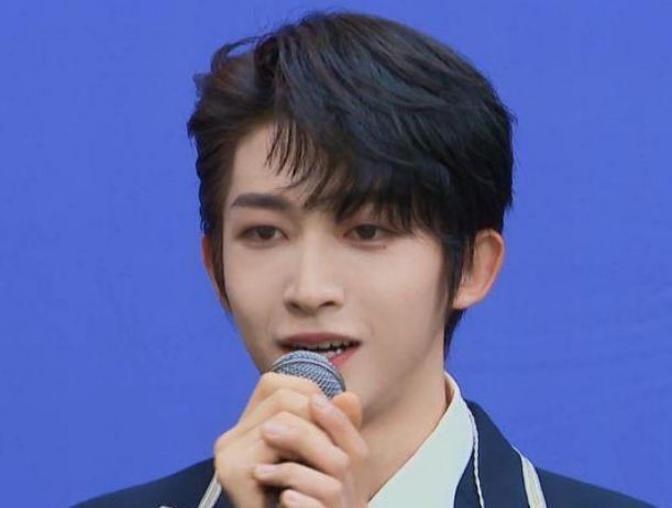 创4没人跟刘宇玩因为他人缘差李洛尔透露内情太现实了