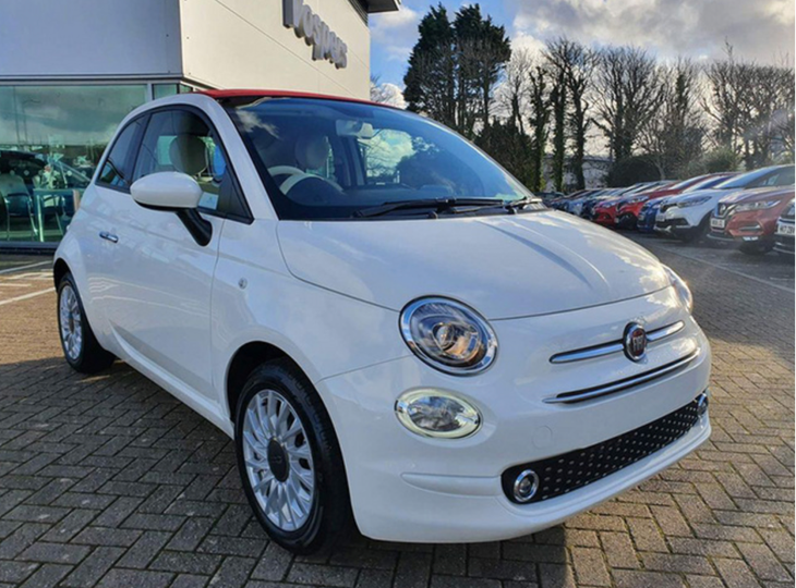 菲亚特500敞篷版实拍图曝光外观设计小巧可爱