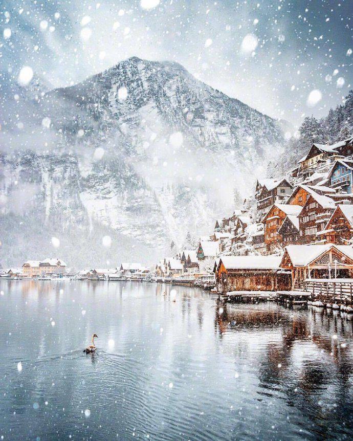 奥地利小镇雪景图片