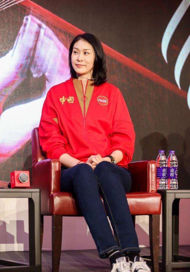 赵蕊蕊右腿骨折队医却告诉陈忠和她是想偷懒诈伤导致重伤退役