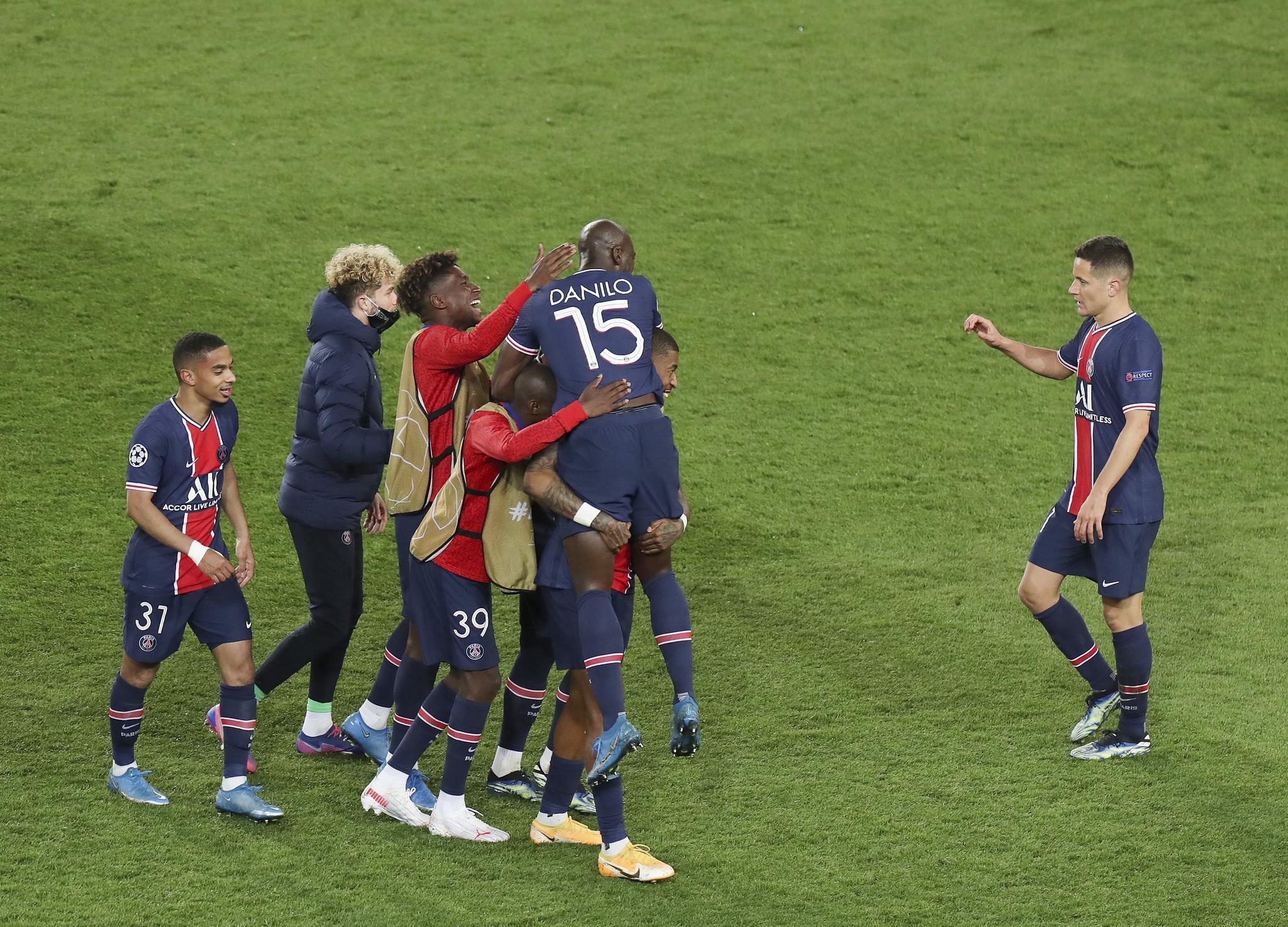 足球欧冠巴黎圣日耳曼晋级半决赛