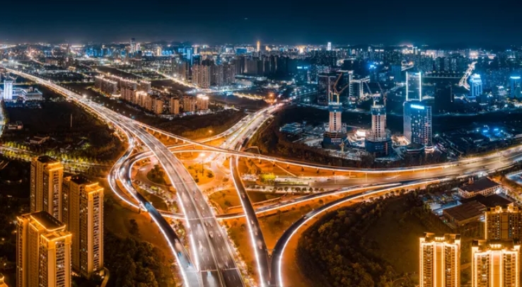 悦美好,悦生活|南京,再登时代浪尖,盛启无限未来|龙潭新城|滨江|浪尖