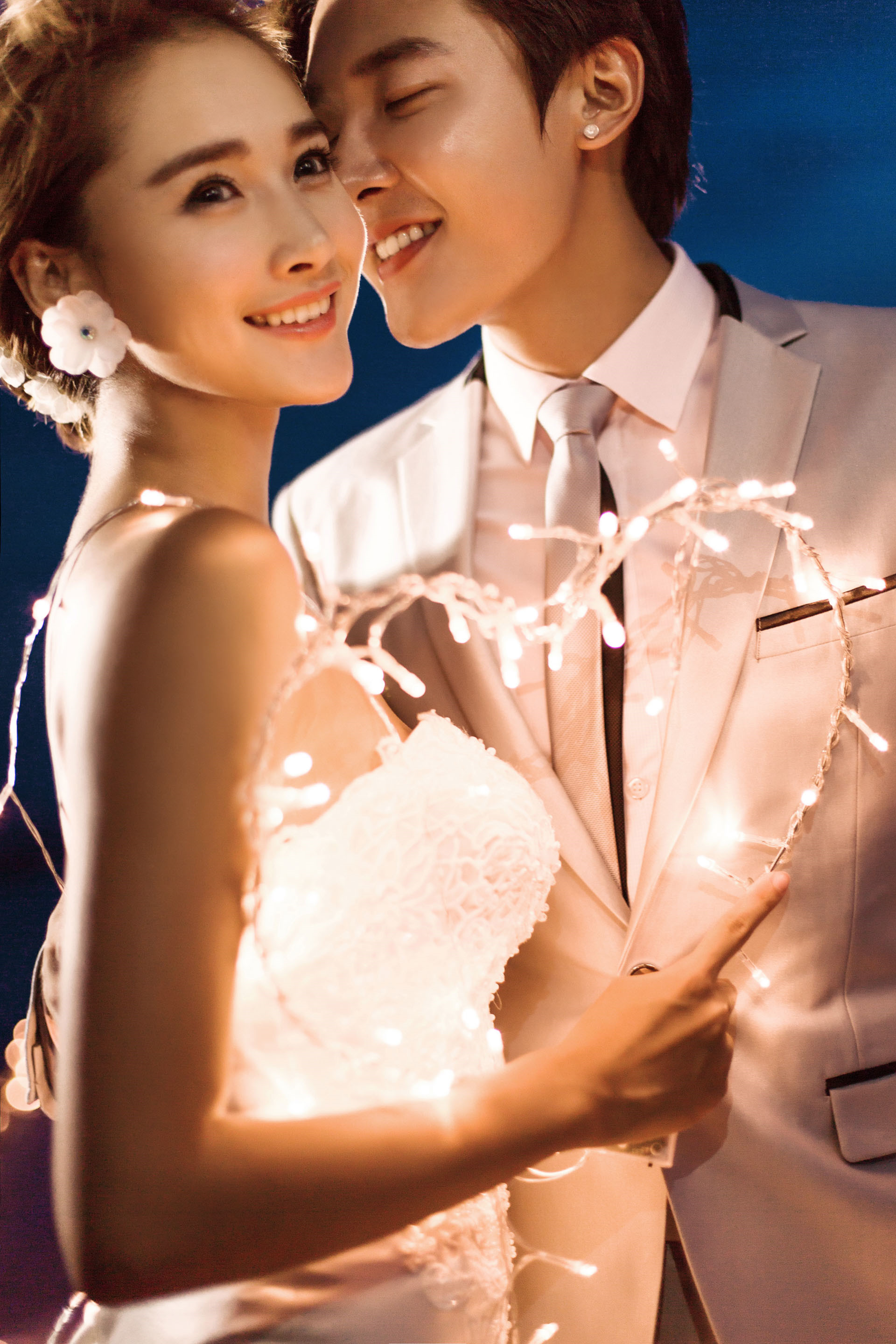 纠结懒癌必备!学会这些拍照技巧让你的三亚旅拍婚纱照自带电影感