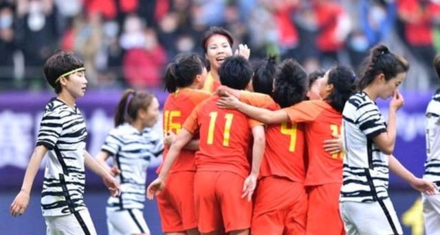 论李玟娥与赵丽娜谁才是亚洲女足界的第一美女