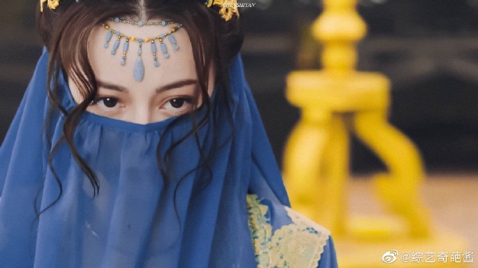 李长歌终于穿女装 真正美人就是不管华服还是布衣都美得让人心醉|女装