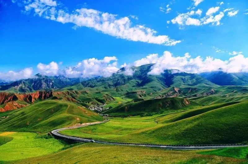 青甘大环线览尽大西北极致美景