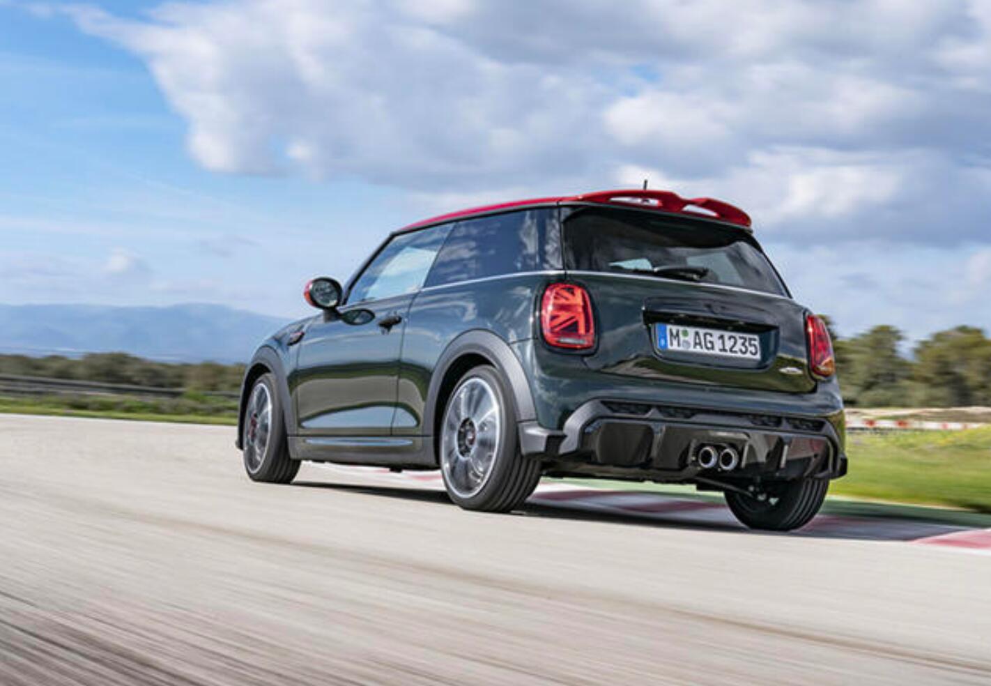 2022款minijcw官图发布整体变化不大