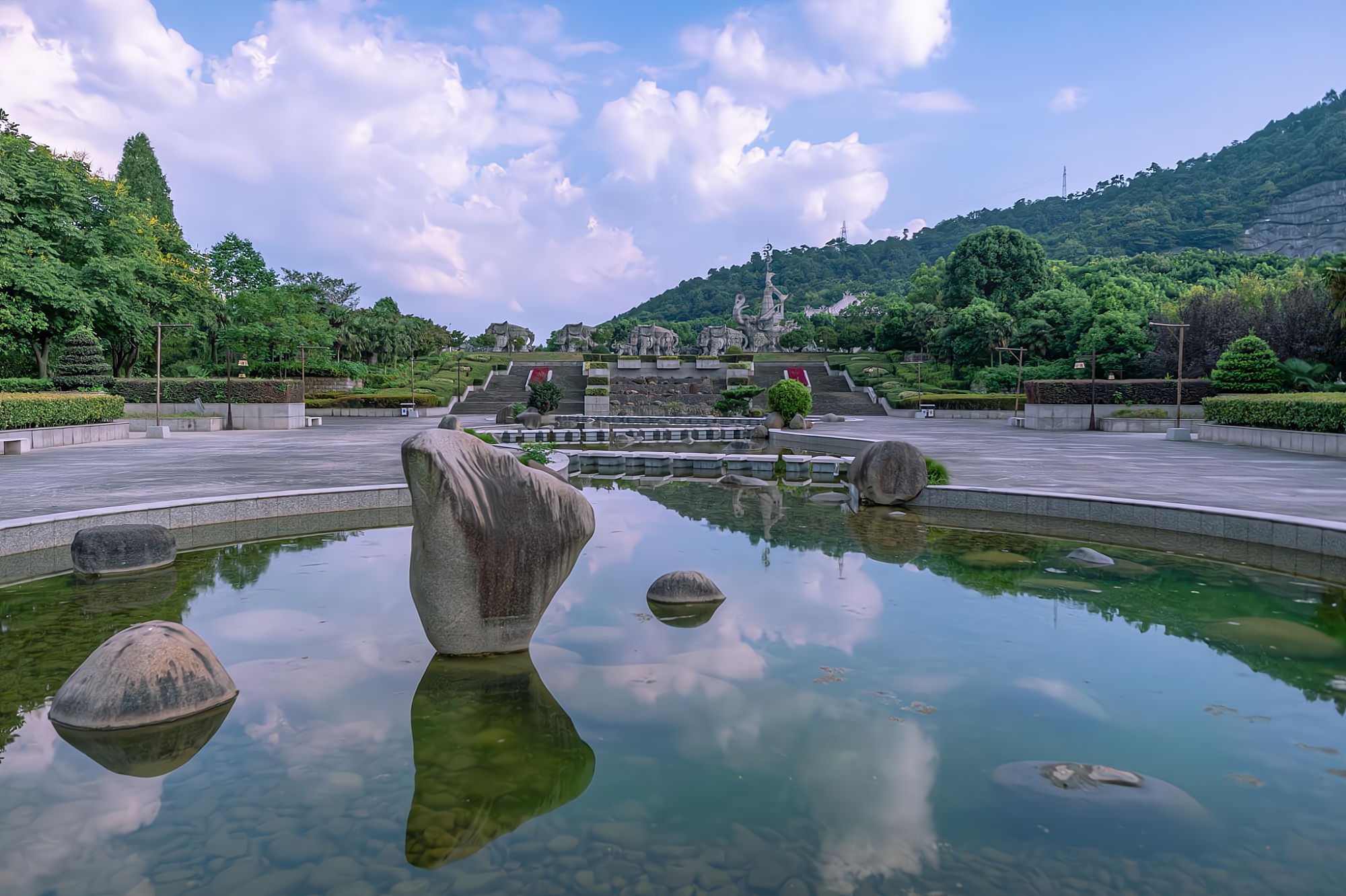 实拍上虞中华孝德园虽为人工新建的景区景色却十分壮观秀美