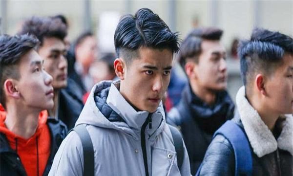 多所高校取消“校考”,艺考之路变窄了?文化课门槛逐步提高休闲区蓝鸢梦想 - Www.slyday.coM