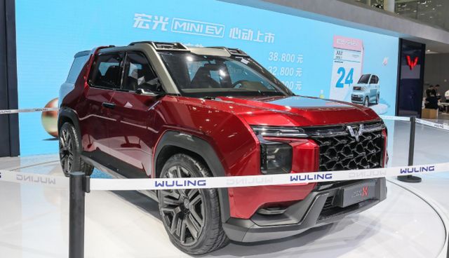 五菱又要成功新车宏光侠非承载四驱开上路比霸道吸睛或8万