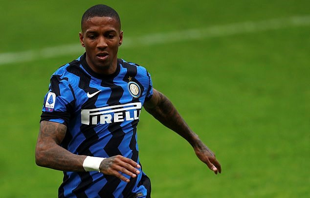 邮报:沃特福德准备在今夏签回阿什利-杨