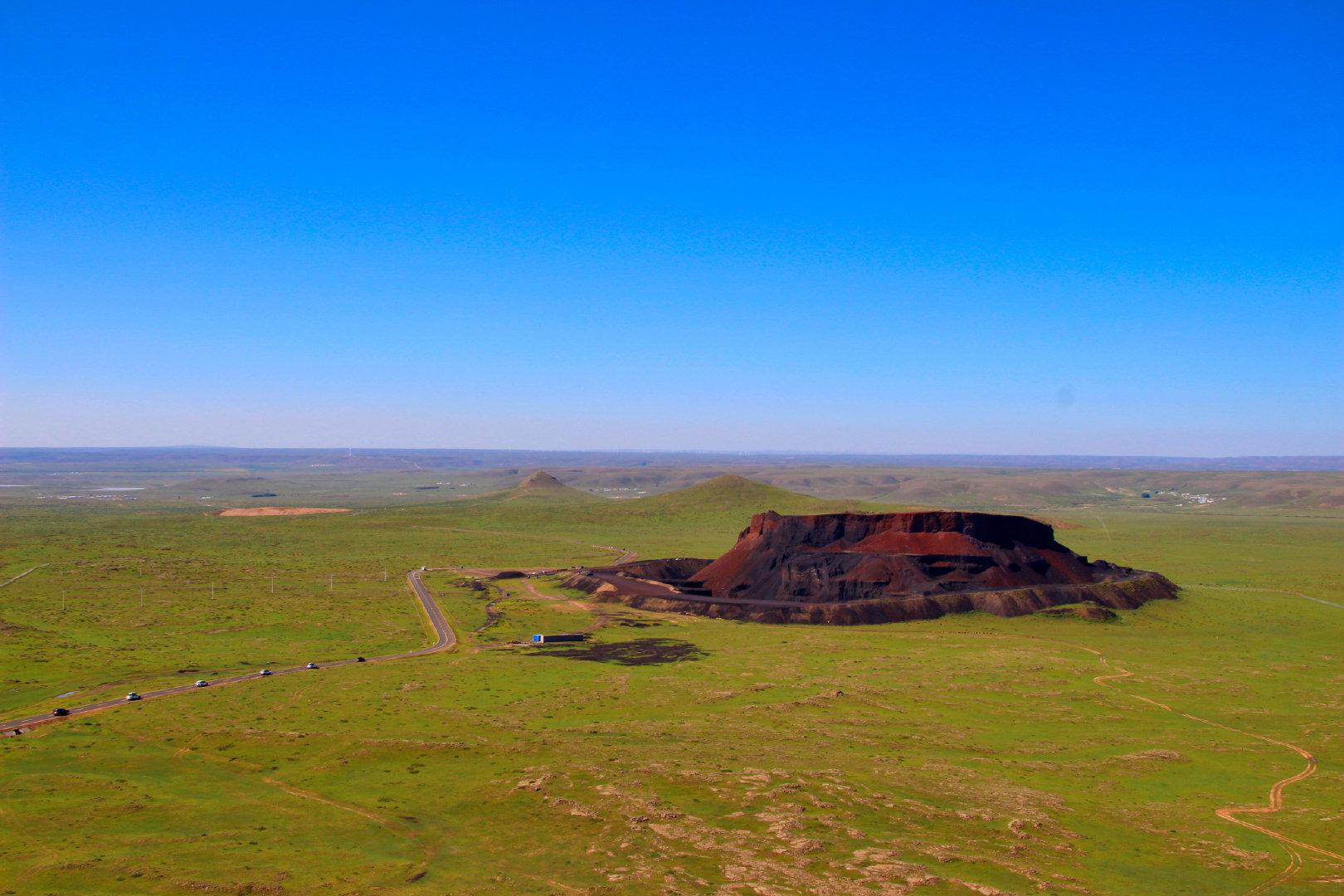 乌兰哈达火山群
