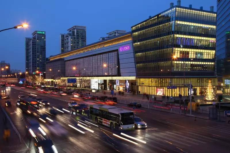 全国排名第一的"店王":客流量千万级别,一年销售额超过170亿