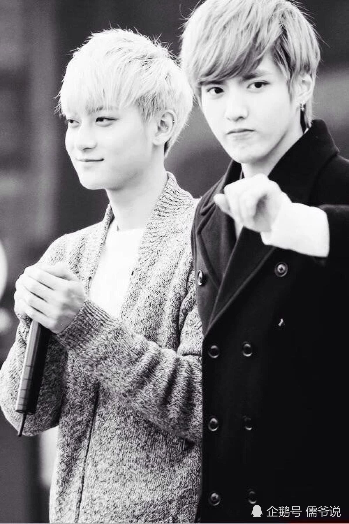 吴亦凡和曾经的好兄弟黄子韬的亲密合照