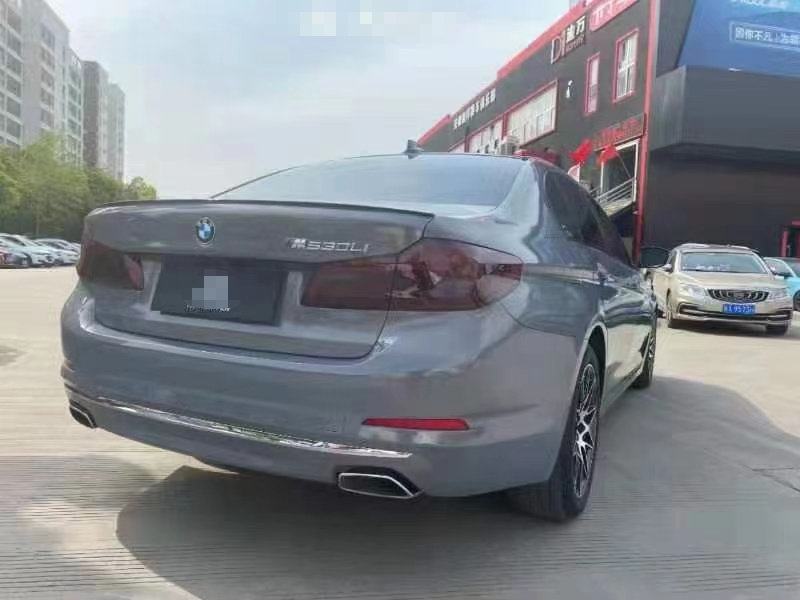 宝马530li改色贝纳灰独树一帜才是本色