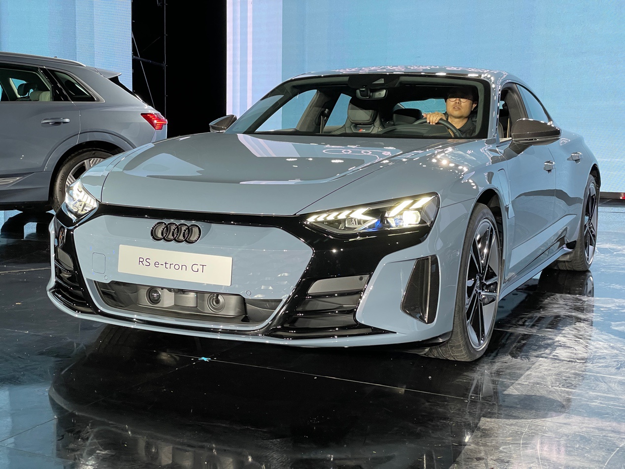 奥迪rsetrongt首秀上海车展将公开亮相
