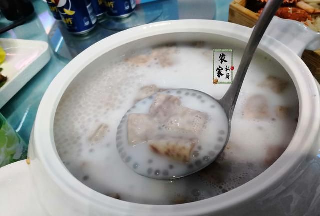 一线城市厦门的婚宴,晒朋友圈被吐槽,网友：星级酒店大排档饭菜休闲区蓝鸢梦想 - Www.slyday.coM