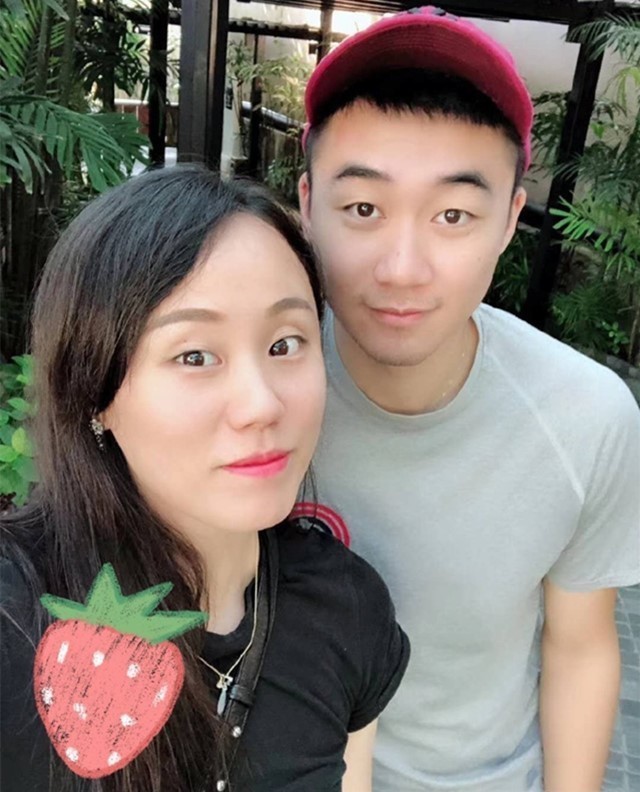 国羽世界冠军28岁退役,娶奥运冠军为妻,结婚三年明显发福遭调侃|洪炜