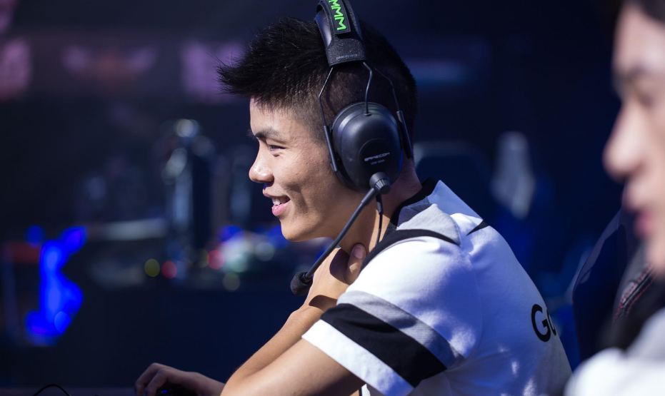 上单选手gogoing在世界赛中的表现达到了竞争世界第一上单的那个实力