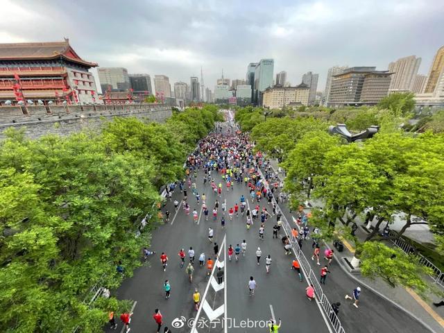 2021西马开跑刚刚冠军诞生