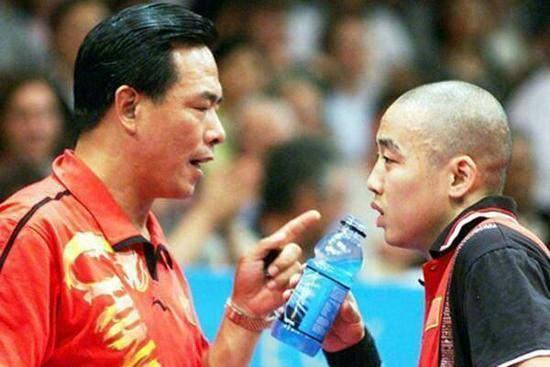 乒协主席刘国梁的爱情,与妻子是初恋,妻子因爱他选择出国打球!休闲区蓝鸢梦想 - Www.slyday.coM 乒协主席刘国梁的爱情,与妻子是初恋,妻子因爱他选择出国打球!休闲区蓝鸢梦想 - Www.slyday.coM