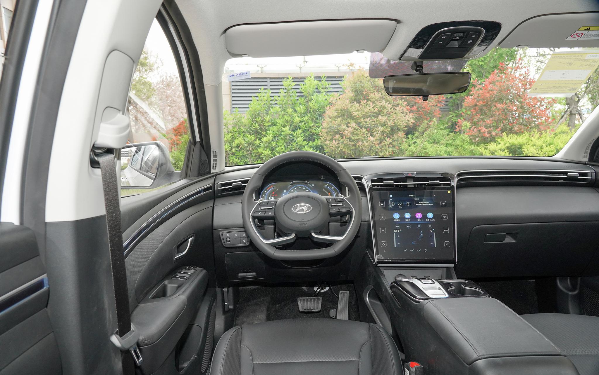 第五代途胜l正式上市换装全新15t引擎入门就有200马力