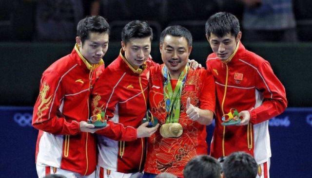 乒协主席刘国梁的爱情,与妻子是初恋,妻子因爱他选择出国打球!休闲区蓝鸢梦想 - Www.slyday.coM 乒协主席刘国梁的爱情,与妻子是初恋,妻子因爱他选择出国打球!休闲区蓝鸢梦想 - Www.slyday.coM