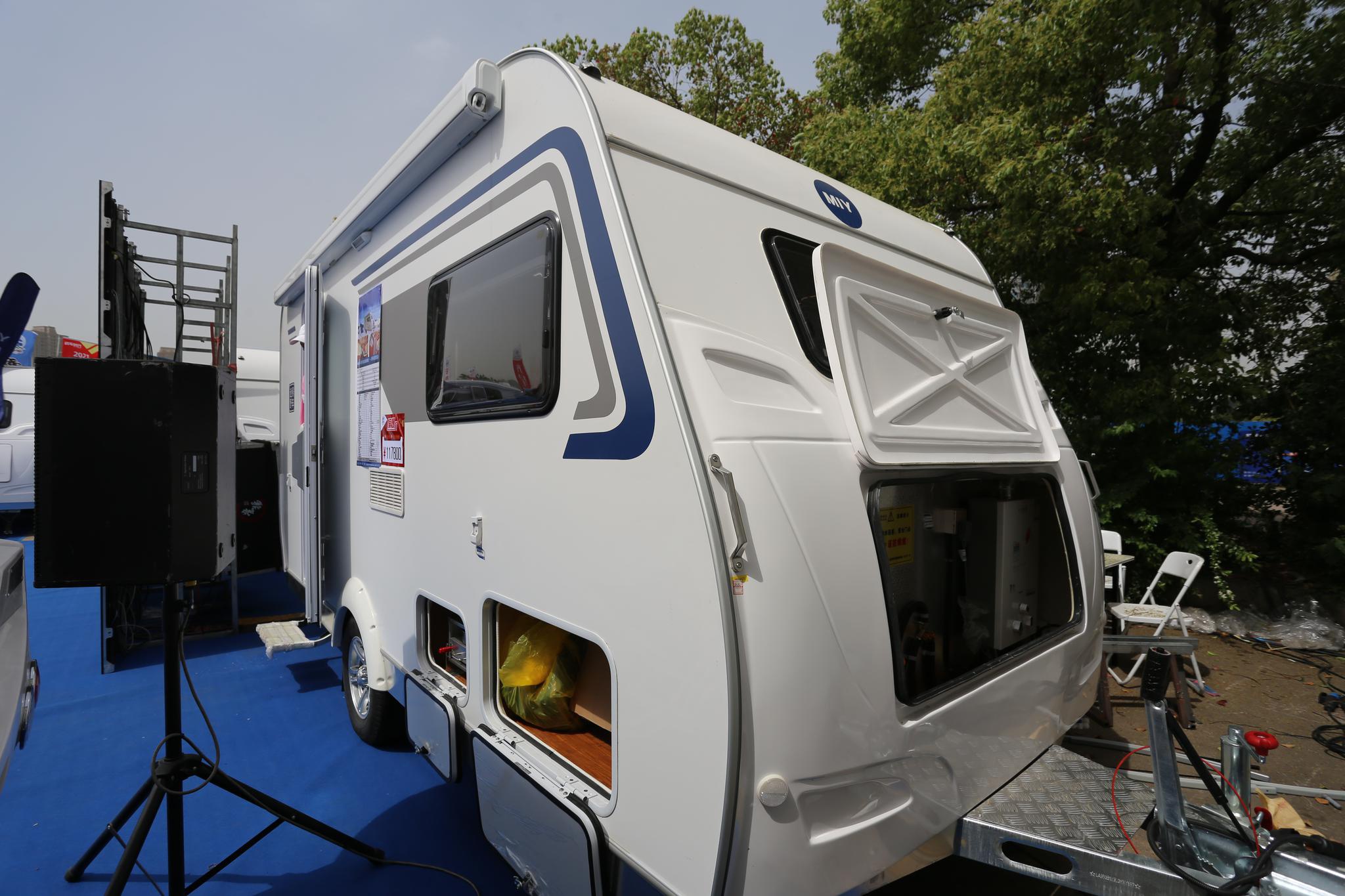 迷野房车480系列双台面居家版拖挂