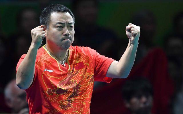 乒协主席刘国梁的爱情,与妻子是初恋,妻子因爱他选择出国打球!休闲区蓝鸢梦想 - Www.slyday.coM 乒协主席刘国梁的爱情,与妻子是初恋,妻子因爱他选择出国打球!休闲区蓝鸢梦想 - Www.slyday.coM