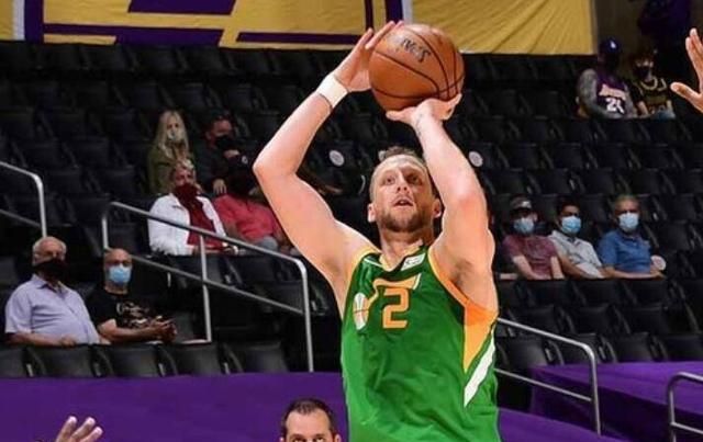 洛杉矶湖人大胜爵士的原因揭晓!球迷第二次发声,这回说了真话休闲区蓝鸢梦想 - Www.slyday.coM