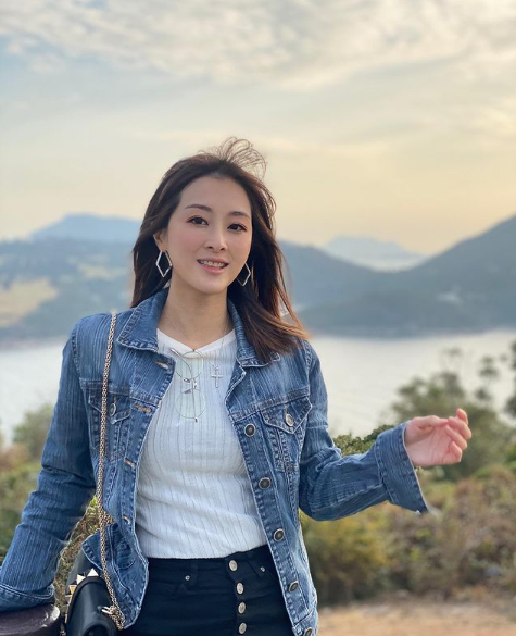 33岁女星被嘲"最丑港姐",凭实力赢好评|张名雅|港姐|朱千雪_新浪新闻