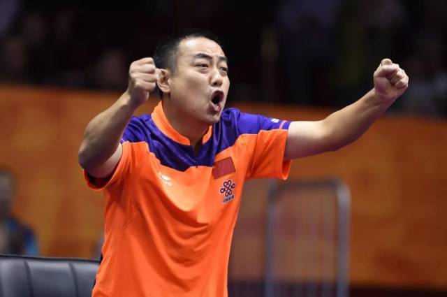 乒协主席刘国梁的爱情,与妻子是初恋,妻子因爱他选择出国打球!休闲区蓝鸢梦想 - Www.slyday.coM 乒协主席刘国梁的爱情,与妻子是初恋,妻子因爱他选择出国打球!休闲区蓝鸢梦想 - Www.slyday.coM