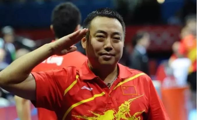 乒协主席刘国梁的爱情,与妻子是初恋,妻子因爱他选择出国打球!休闲区蓝鸢梦想 - Www.slyday.coM 乒协主席刘国梁的爱情,与妻子是初恋,妻子因爱他选择出国打球!休闲区蓝鸢梦想 - Www.slyday.coM