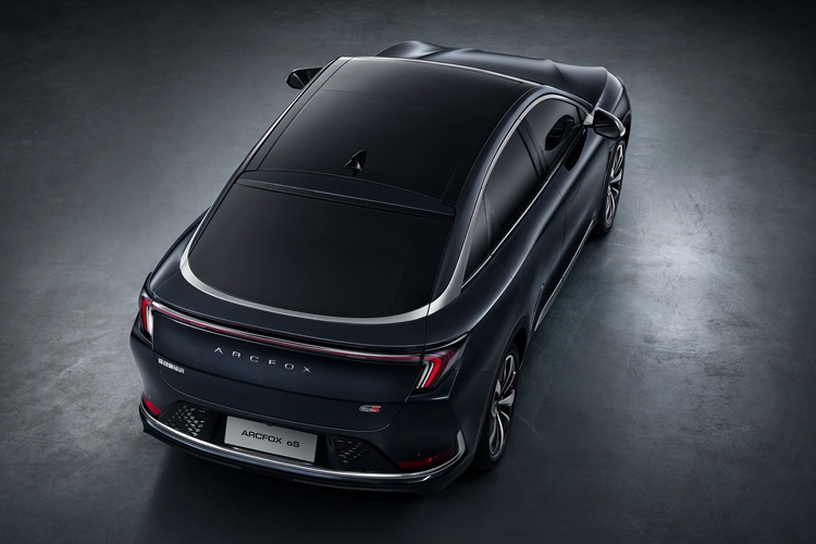 车之重器极狐阿尔法s上市阿尔法s华为hi版开启预售