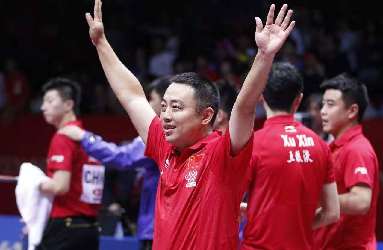 乒协主席刘国梁的爱情,与妻子是初恋,妻子因爱他选择出国打球!休闲区蓝鸢梦想 - Www.slyday.coM 乒协主席刘国梁的爱情,与妻子是初恋,妻子因爱他选择出国打球!休闲区蓝鸢梦想 - Www.slyday.coM