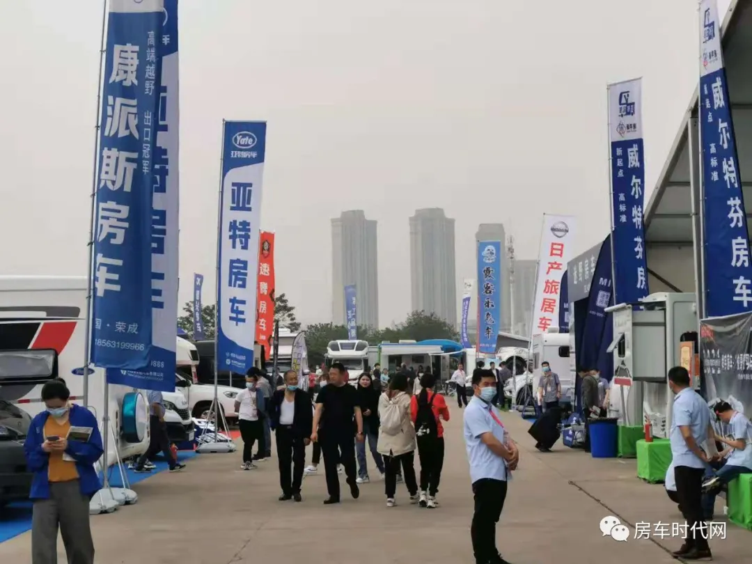 热销江城2021首届武汉房车旅游文化博览会圆满落幕