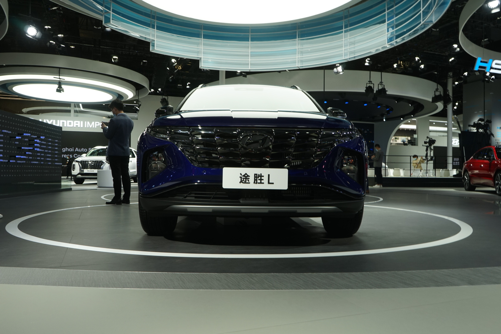 2021上海车展丨基于i-gmp平台打造 北京现代第五代途胜l实拍-新浪汽车