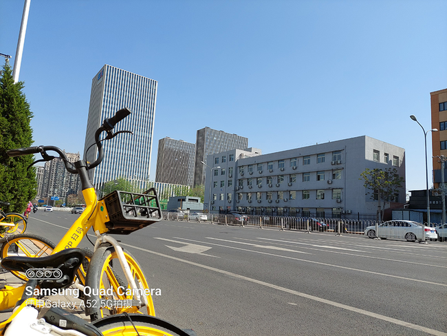 三星galaxy a52 5g评测:旗舰外观 120hz高刷屏 ois主摄配齐