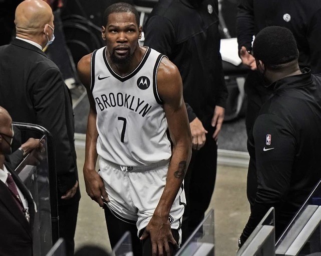 官宣！2笔签约正式达成，杜兰特又受伤，詹皇复出时间确定休闲区蓝鸢梦想 - Www.slyday.coM