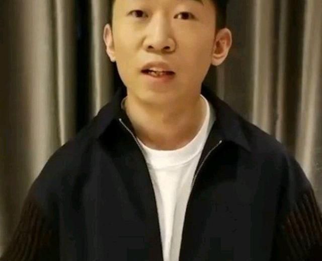 杨迪否认包场少林寺拦游客!大爷怒骂:你算啥东西,他是什么人休闲区蓝鸢梦想 - Www.slyday.coM 杨迪否认包场少林寺拦游客!大爷怒骂:你算啥东西,他是什么人休闲区蓝鸢梦想 - Www.slyday.coM